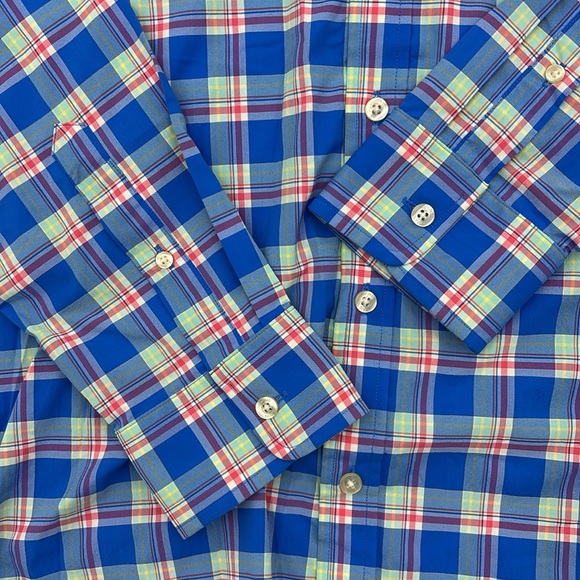 Vineyard Vines Performance Classic Fit Tucker Shirt - Picture 4 of 6